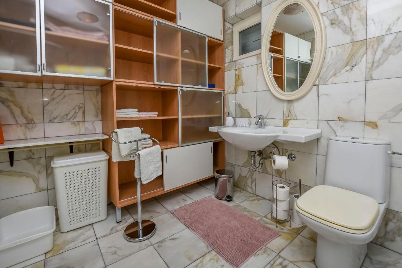 פרימוסטן Apartments Dajana מראה חיצוני תמונה